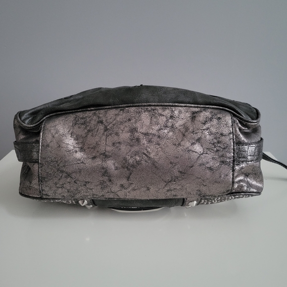 Guess Y2K metallic shoulder bag (convertible to crossbody) vintage - Picture 4 of 11